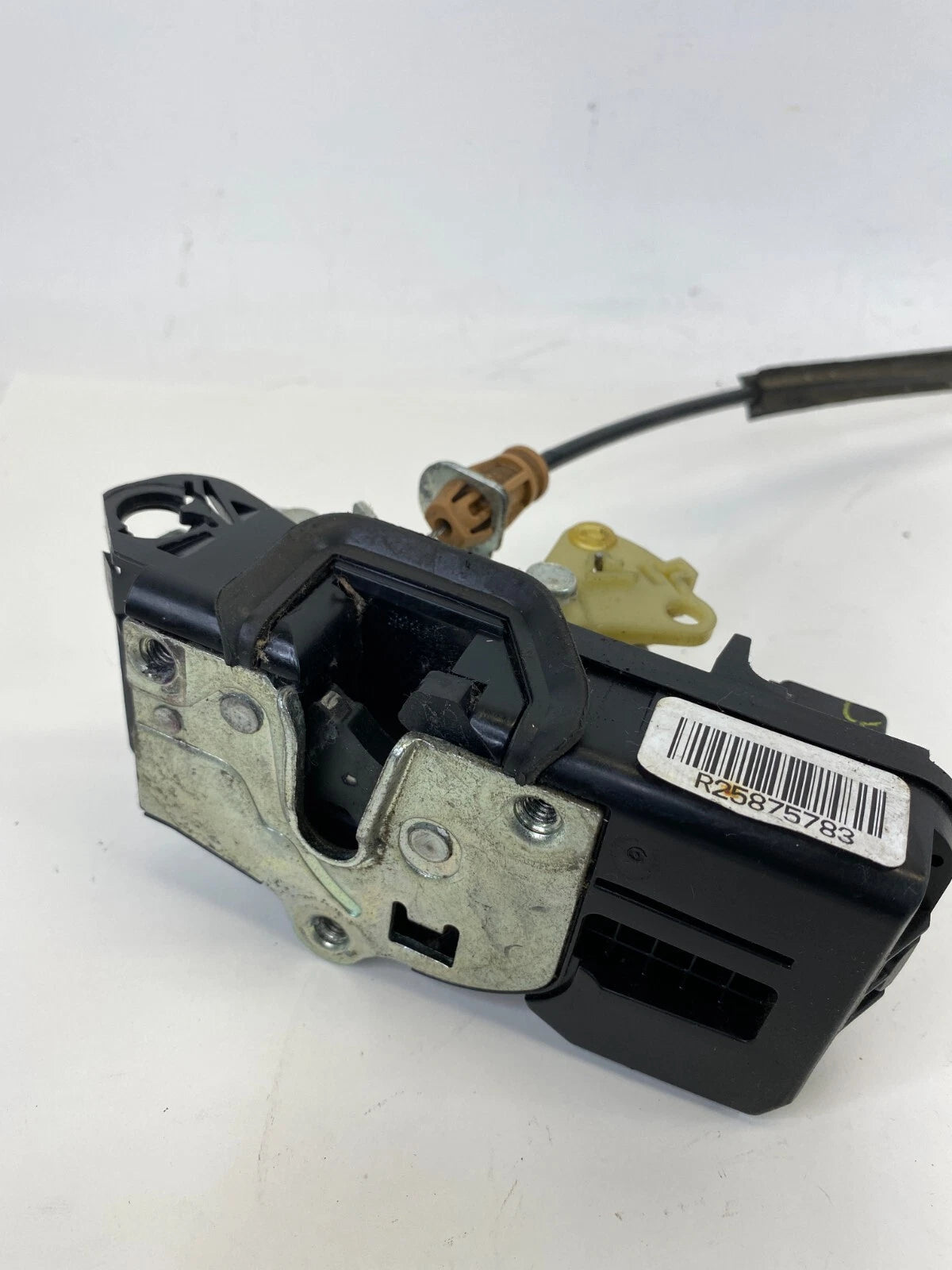 2008-2010 SATURN VUE FRONT RIGHT PASSENGER DOOR LOCK LATCH ACTUATOR 25875783 OEM