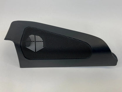 2004-2009 TOYOTA PRIUS FRONT RIGHT SIDE INNER CORNER SPEAKER COVER 67491-47020