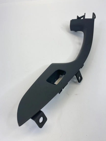 11-13 HYUNDAI ELANTRA SEDAN REAR RIGHT WINDOW SWITCH BEZEL TRIM 201007574 OEM