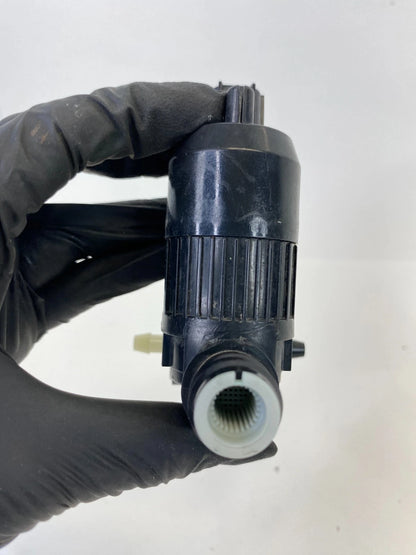 11-19 EXPLORER 13-19 INTERCEPTOR UTILITY WINDSHIELD WIPER WASHER FLUID PUMP OEM