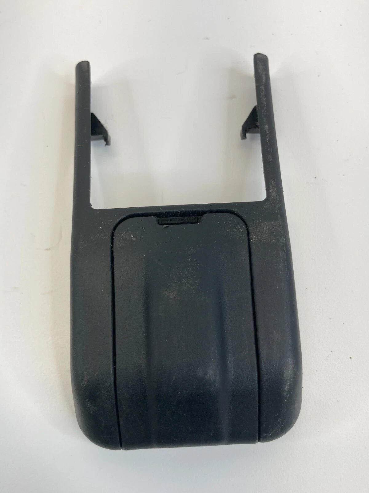 2011-2014 HYUNDAI SONATA SEAT TRACK RAIL FLOOR COVER END CAP BEZEL OEM