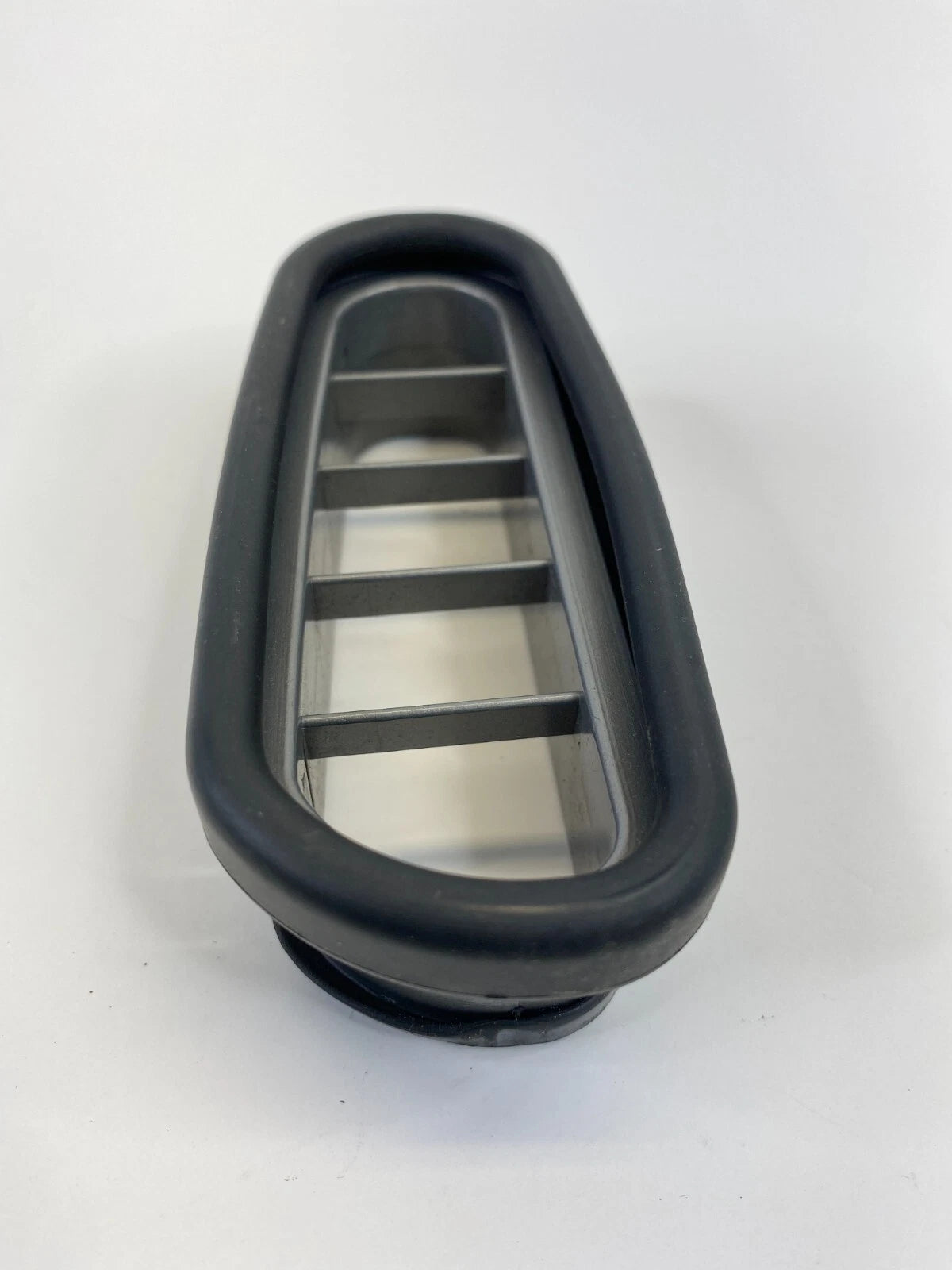 2002-2005 BMW 745I 745LI FRONT LEFT DOOR PANEL AIR VENT GRILLE 51418240463 OEM