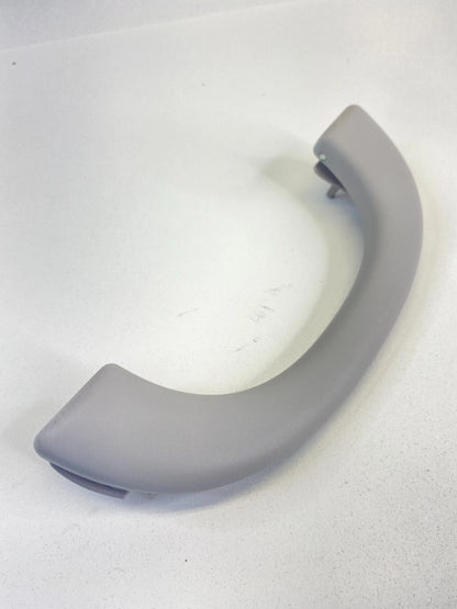 2003-2009 MERCEDES BENZ E500 FRONT RIGHT ROOF GRAB GRIB HANDLE A2118100051 OEM