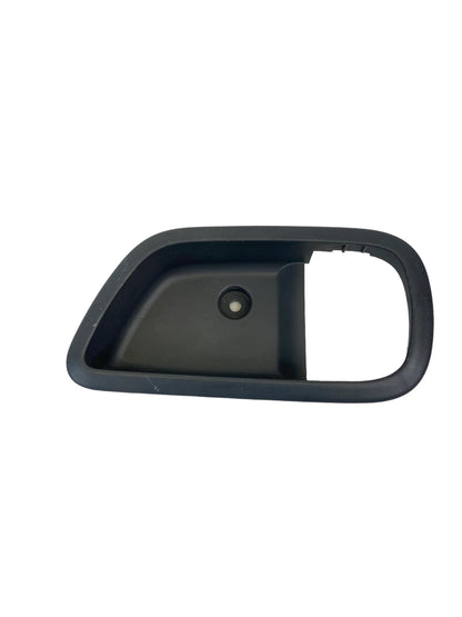 2009-2011 KIA RIO RIO5 REAR RIGHT DOOR HANDLE BEZEL TRIM OEM FACTORY 82621-1G010