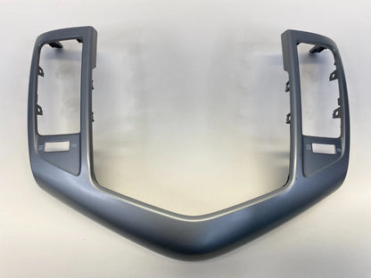 2011-2016 CHEVROLET CRUZE DASH RADIO SURROUND BEZEL TRIM PANEL OEM 94567907