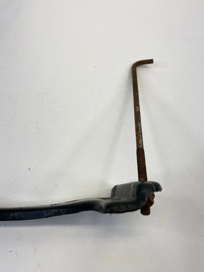 99-04 HONDA ODYSSEY 3.5L BATTERY PLATE BOLT SETTING TRAY TIE HOLD DOWN HOLDER