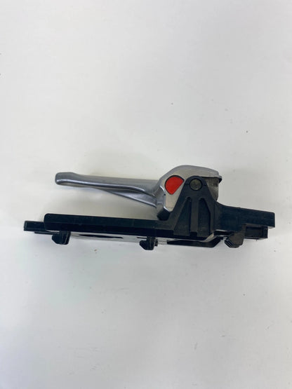 2005-2010 KIA SPORTAGE REAR LEFT DRIVER INNER DOOR HANDLE OEM 82613-1F000