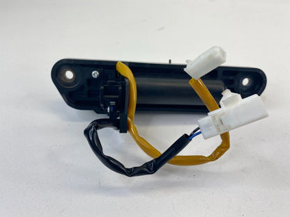 10 MITSUBISHI LANCER 08-10 OUTLANDER REAR LIFTGATE TAILGATE TRUNK HANDLE OUTSIDE