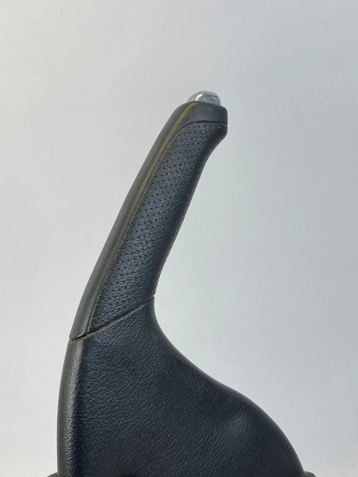 2003-2007 HONDA ACCORD SEDAN 2.4L L4 A/T EMERGENCY PARKING BRAKE HANDLE LEVER