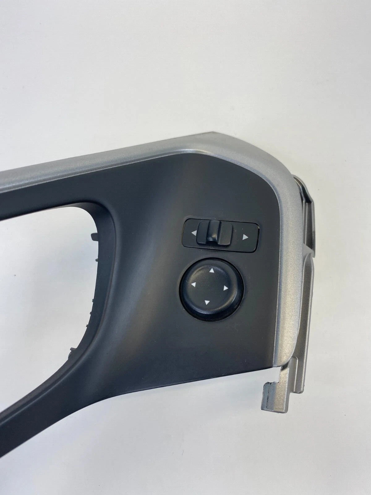 13-18 NISSAN ALTIMA FRONT LEFT SIDE DOOR INNER HANDLE BEZEL W/ MIRROR SWITCH