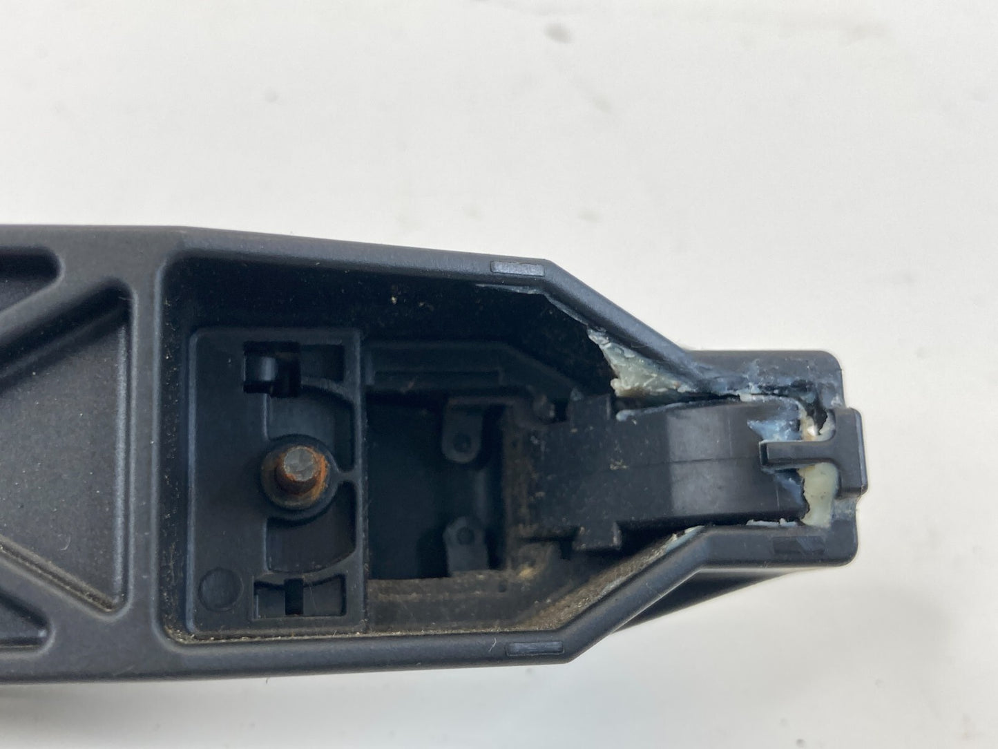 2011 12 13 14 2015 Kia Sorento Rear Left Driver Exterior Door Handle Assembly