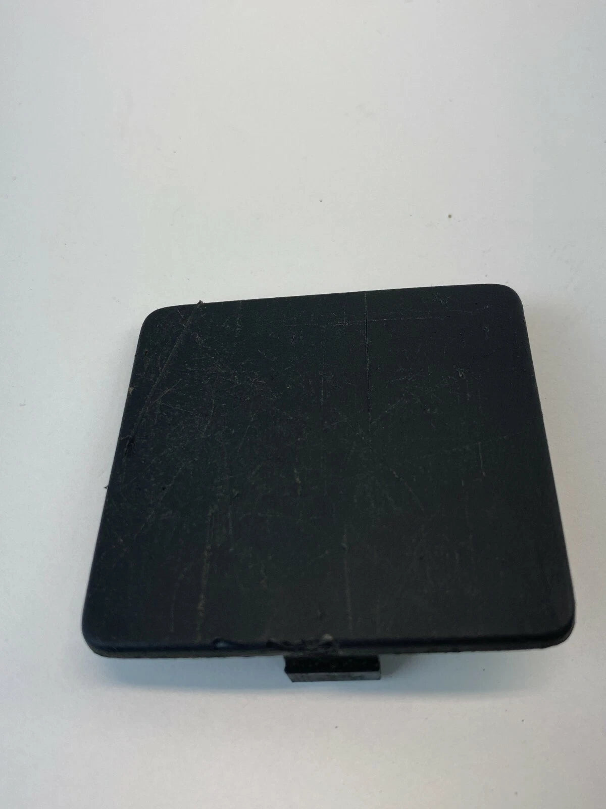 2009-2017 CHEVROLET TRAVERSE INTERIOR FLOOR SEAT BOLT COVER TRIM BEZEL OEM