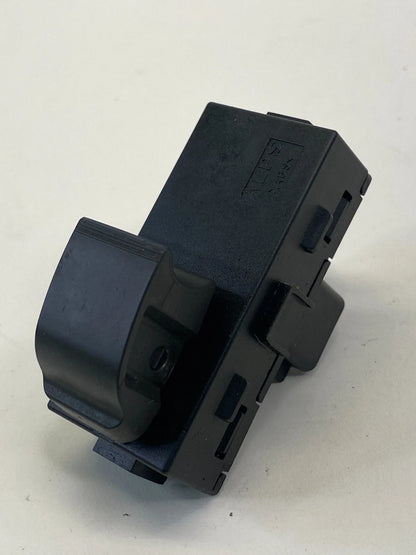 2009-2017 CHEVROLET TRAVERSE REAR RIGHT SIDE DOOR WINDOW CONTROL SWITCH 25877777