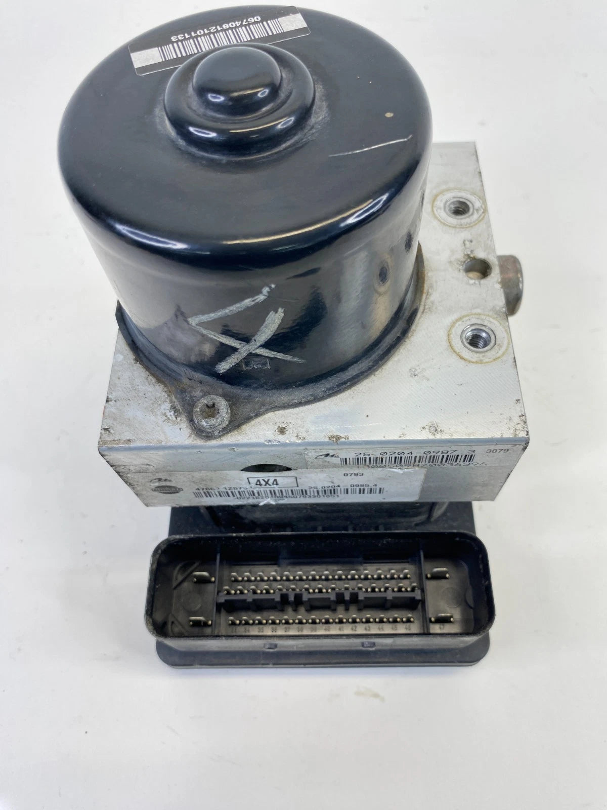 03 04 NISSAN XTERRA 4WD 3.L AT ABS ANTI LOCK BRAKE PUMP MODULE 47660-1Z670 OEM