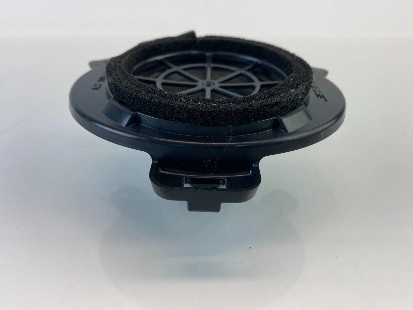 2007-2015 AUDI Q7 REAR LEFT OR RIGHT SOUND SYSTEM AUDIO SPEAKER OEM