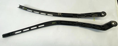 2010-2017 CHEVROLET EQUINOX FRONT WINDSHIELD RIGHT & LEFT WIPER ARM SET OEM
