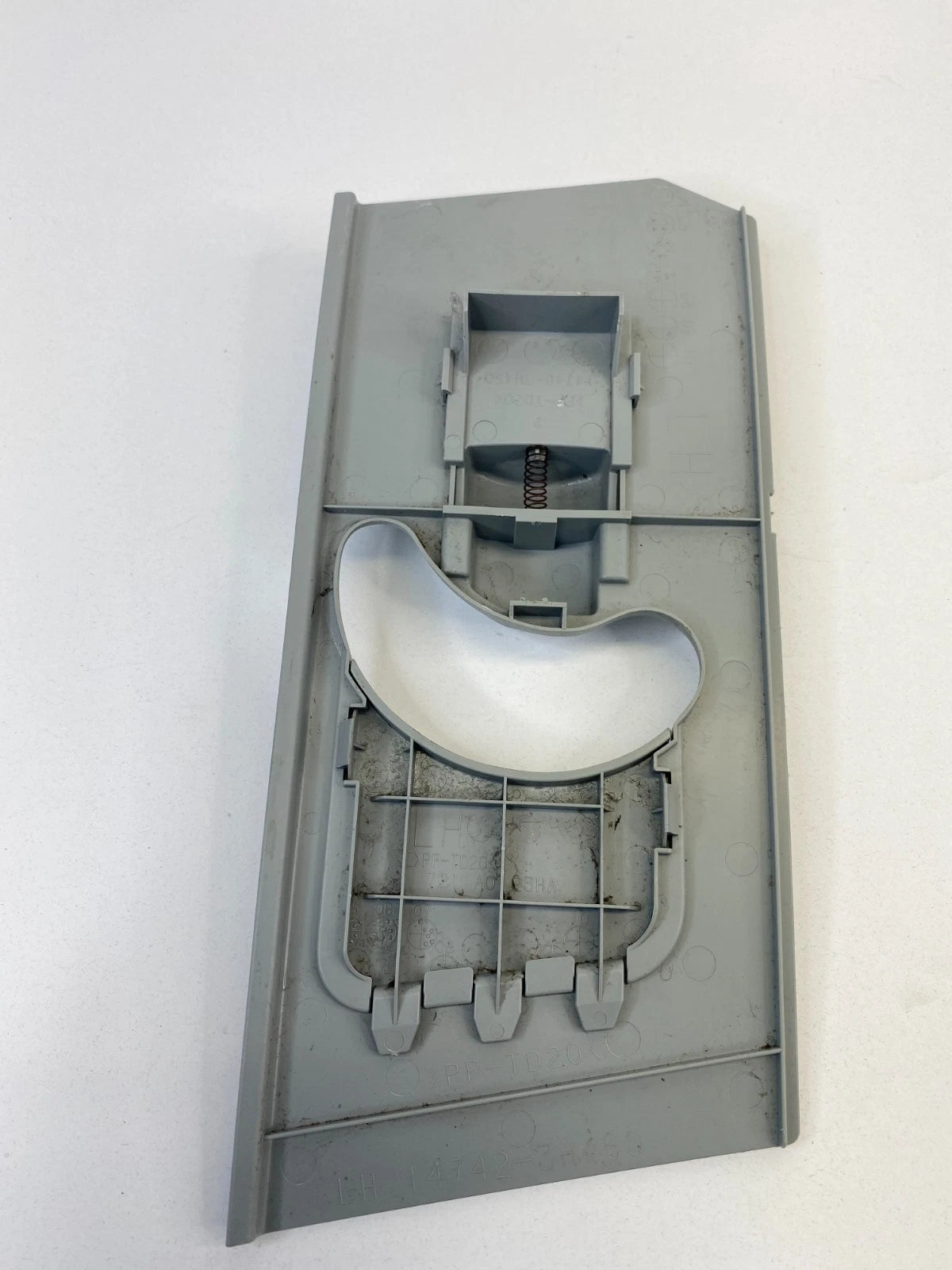2007-2013 MITSUBISHI OUTLANDER FRONT LEFT UPPER CENTER PILLAR TRIM 14746-3H450