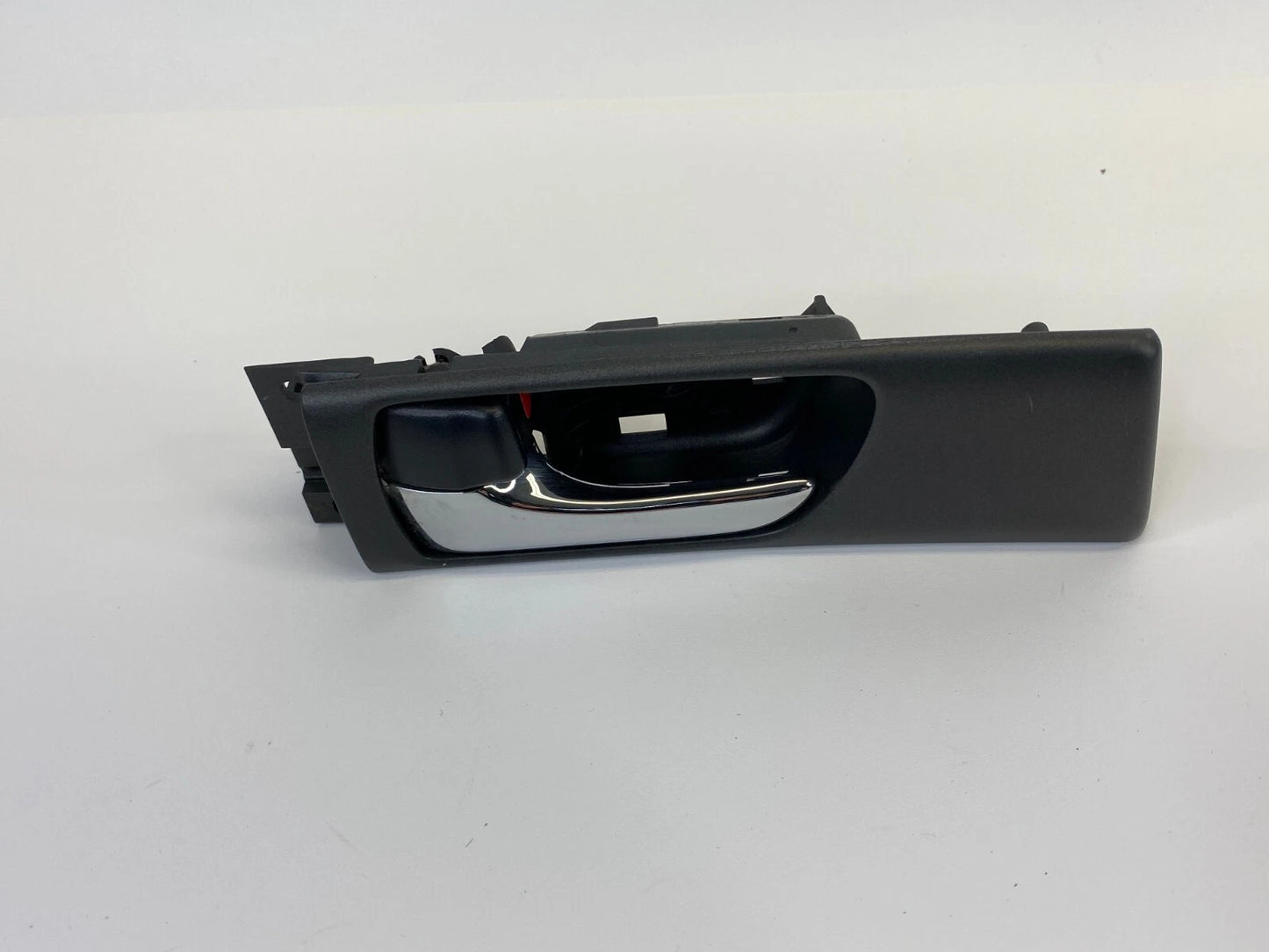 02 03 LEXUS ES300 04 ES330 REAR LEFT SIDE INNER DOOR HANDLE 69298-33040 OEM