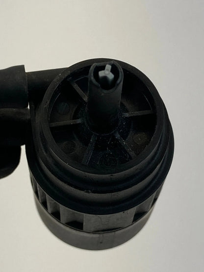 12-15 CHEVROLET CAPTIVA SPORT WINDSHIELD WASHER RESERVOIR PUMP MOTOR ASSEMBLY
