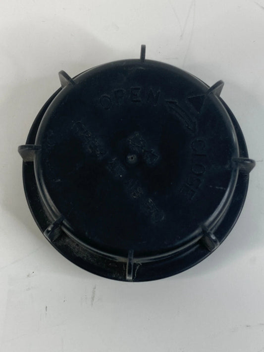 07 08 HYUNDAI SANTA FE LEFT HEADLIGHT HEADLAMP BULB DUST ACCESS COVER LID OEM