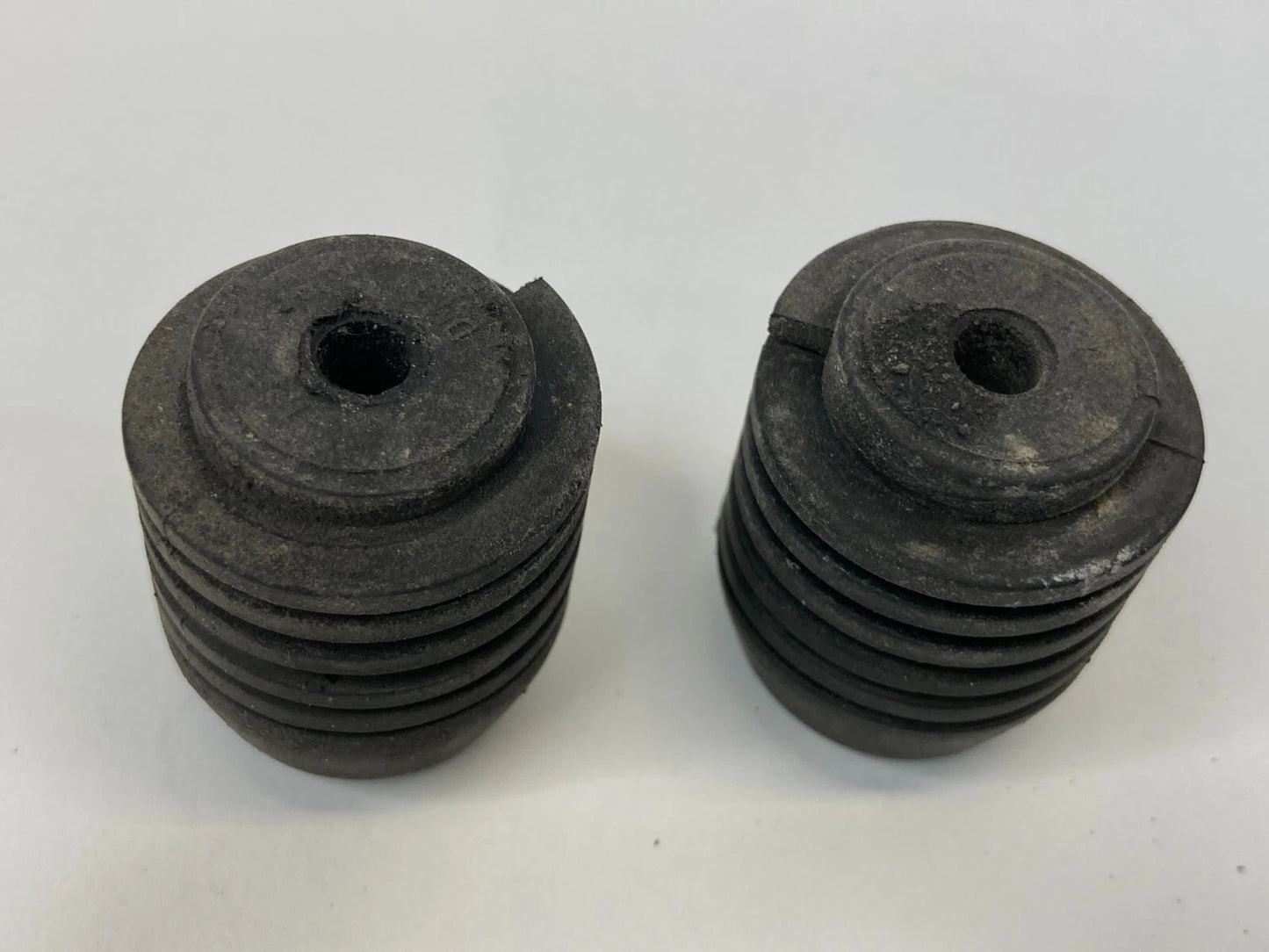 2006-2015 HYUNDAI SONATA FRONT HOOD RUBBER CUSHION BUFFER STOPPER BUMPER PAIR