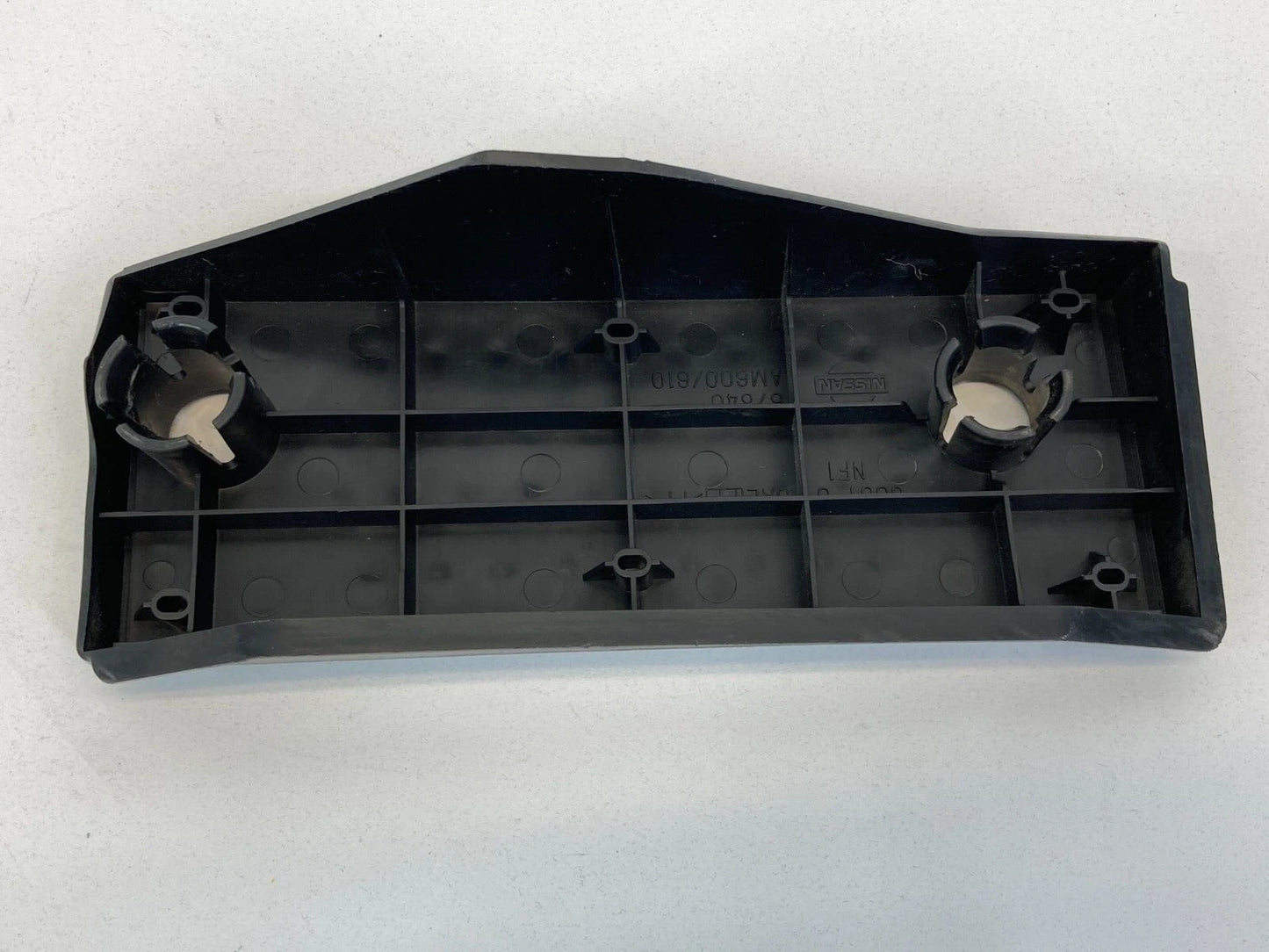 2003-2007 INFINITI G35 COUPE SEDAN FOOT REST DEAD PEDAL COVER 67840-AM600 OEM
