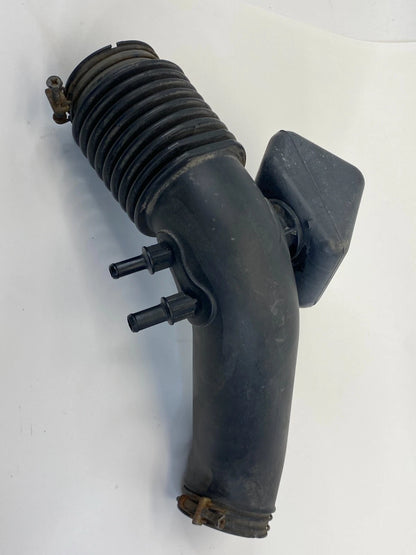 2010-2013 KIA FORTE 2.0 AIR INTAKE INLET HOSE DUCT RESONATOR BOX OEM 28138-1M500