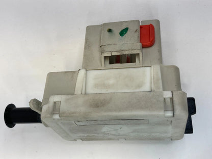 2001-2010 DODGE GRAND CARAVAN BRAKE LIGHT LAMP STOP BUTTON SWITCH 56045043AG