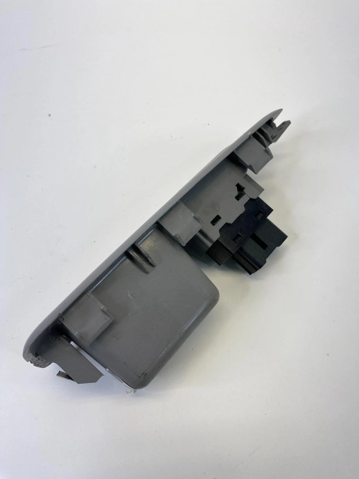 06-08 KIA OPTIMA REAR LEFT BACK DOOR WINDOW CONTROL SWITCH W/ BEZEL 93580-2G000