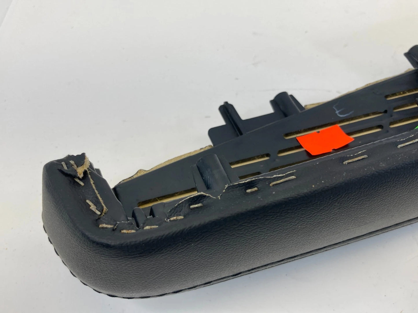 2013 Dodge Dart Front Right Side Arm Rest Armrest Door Panel w/o Window Switch