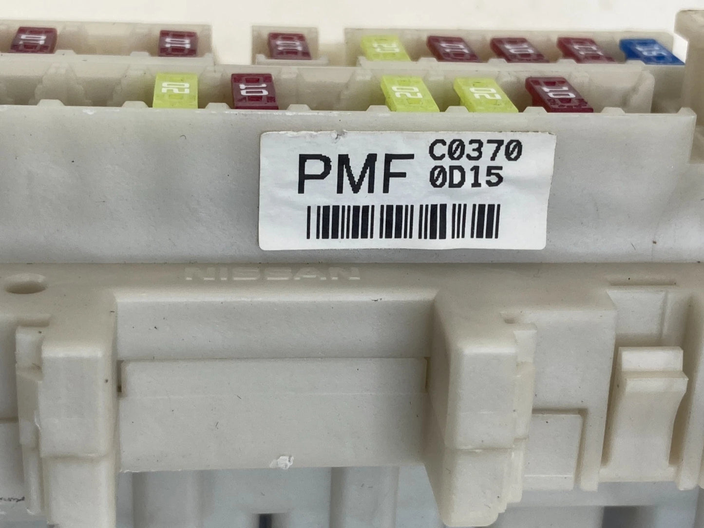 2010-2014 NISSAN MAXIMA INTERIOR CABIN FUSE BOX BLOCK MODULE UNIT C0370-0D15 OEM