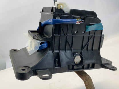 2006-2013 LEXUS IS250 SEDAN AUTOMATIC FLOOR GEAR SHIFTER LEVER HANDLE ASSEMBLY