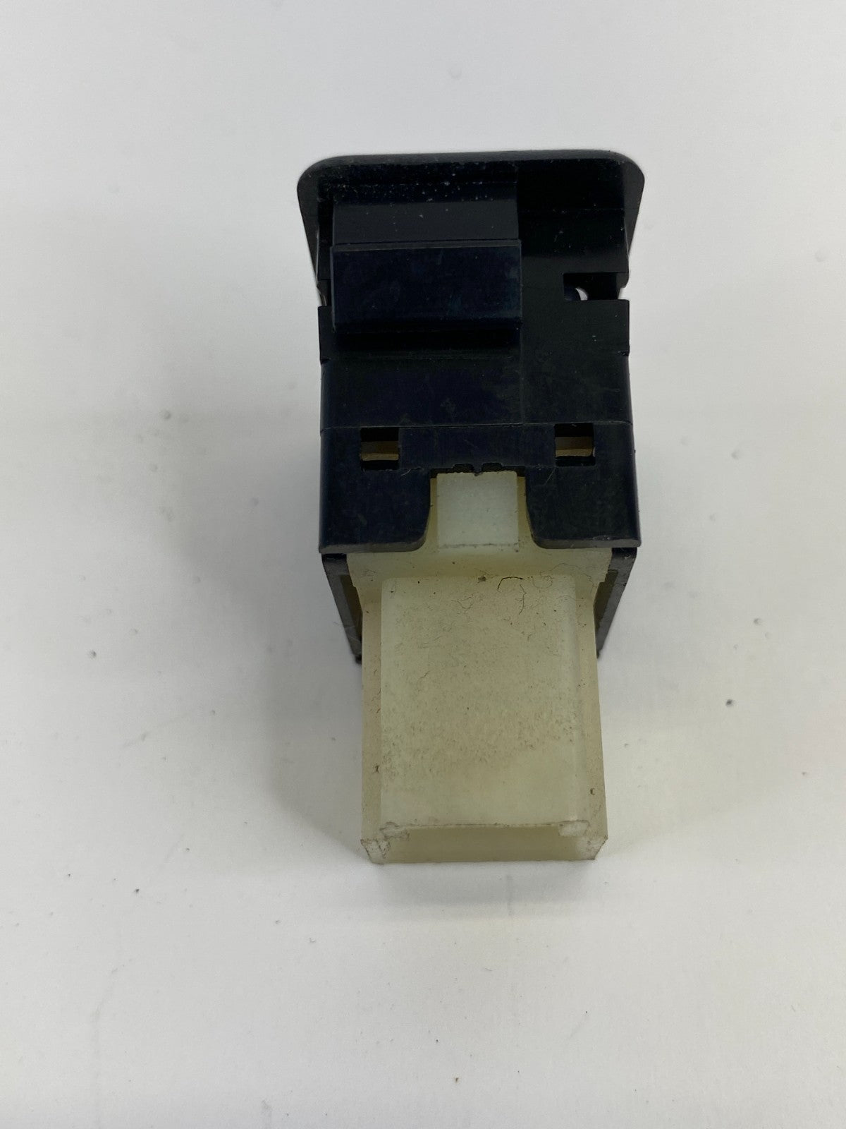 2007-2014 Nissan Altima Front Left Driver Side Interior Trunk Release Switch