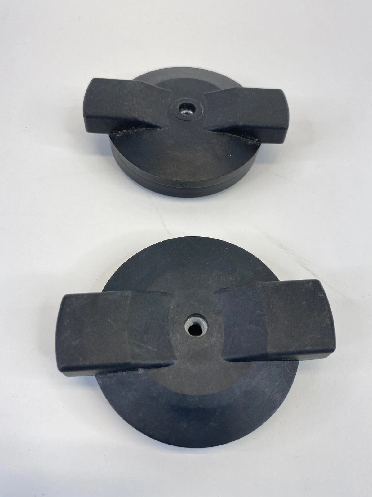 2005-2010 PONTIAC G6 SPARE TIRE HOLD DOWN MOUNT PLATE BRACKET BOLT OEM