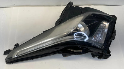 2013-2019 CADILLAC ATS FRONT RIGHT HEADLIGHT HEADLAMP HALOGEN 23180170