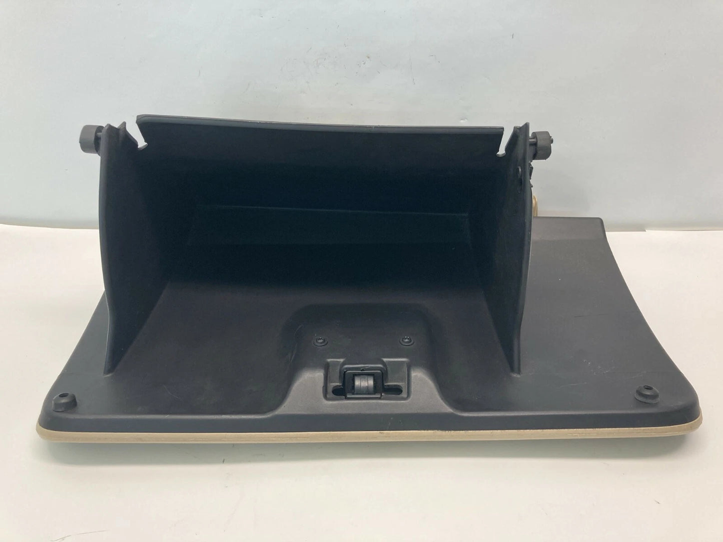 06-09 FORD FUSION MILAN GLOVE BOX ASSEMBLY STORAGE COMPARTMENT 7E53-54060T10-AAW