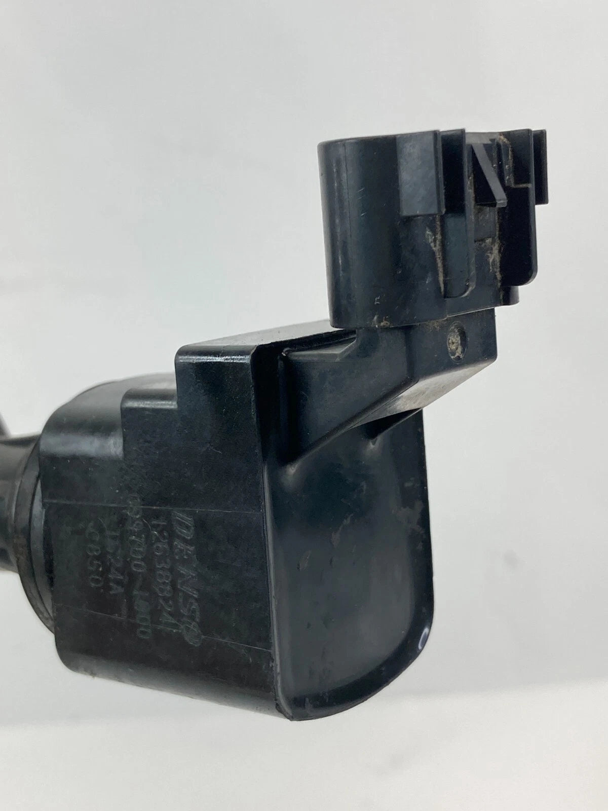 2011-2017 BUICK REGAL 2.4L L4 ENGINE IGNITION COIL IGNITOR IGNITER 12638824 OEM