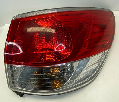 2013-2016 NISSAN PATHFINDER REAR OUTER RIGHT PASSENGER TAILLIGHT TAIL LIGHT OEM