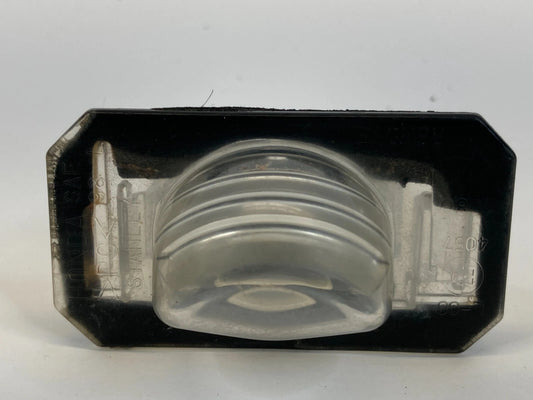 2001-2011 HONDA CIVIC SEDAN REAR TRUNK LICENSE PLATE LAMP LIGHT HOUSING E44057