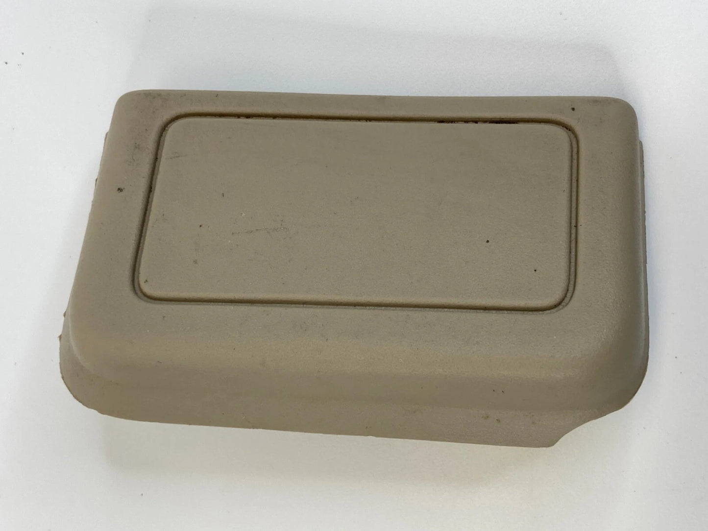 2008-2012 BUICK ENCLAVE FRONT LEFT SIDE SEAT TRACK BOLT CAP COVER TRIM 1193870