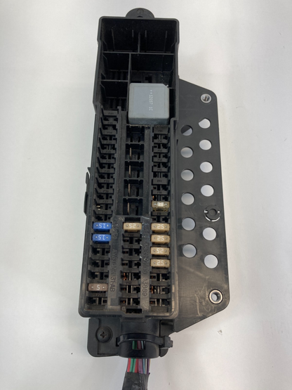 2012-2018 Ford Focus Sedan 2.0L Rear Trunk Fuse Relay Box Fusebox E00018599 OEM