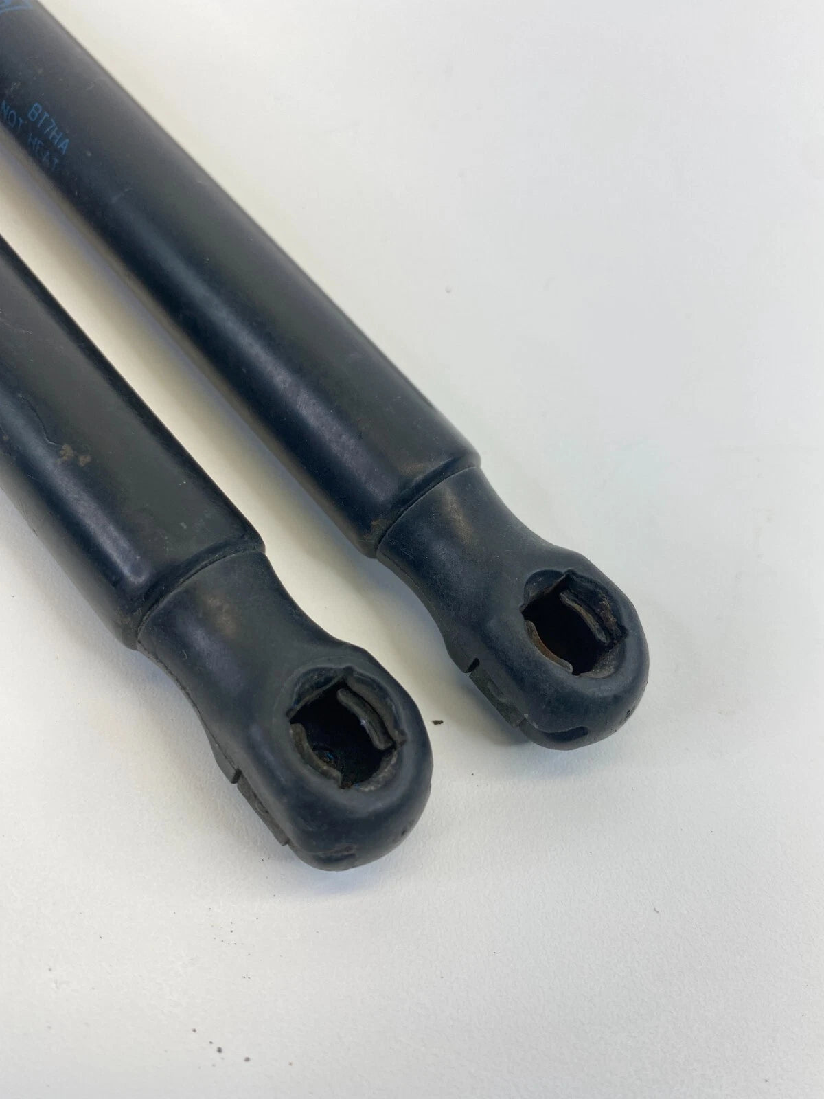 2011-2019 FORD FIESTA SEDAN TRUNK TAILGATE STRUT SHOCK SUPPORT PAIR 8A61-A406A10