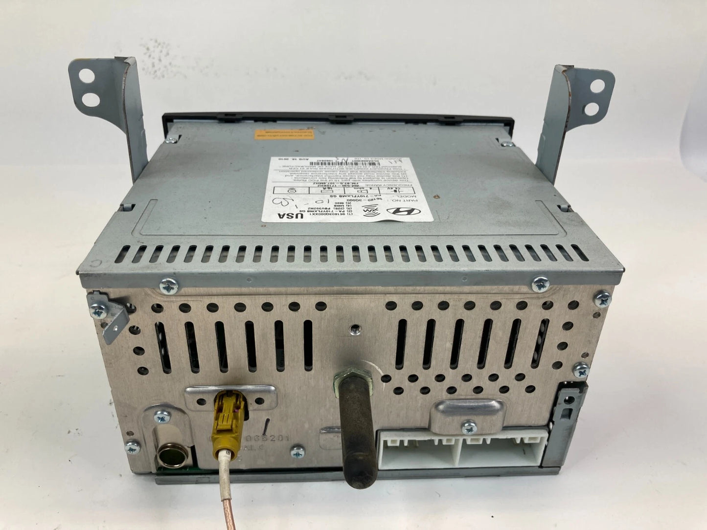 2011 HYUNDAI SONATA RADIO AM FM CD PLAYER STEREO RECEIVER UNIT 96180-3Q000 OEM