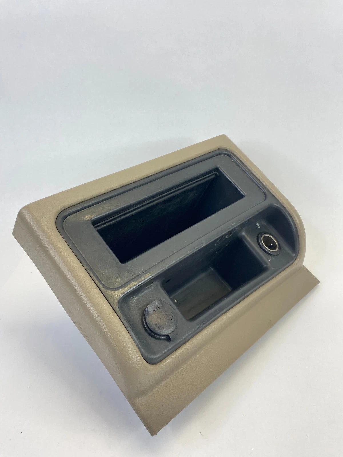 2003-2006 CHEVROLET TAHOE SIERRA YUKON DASH CENTER CUBBY INSERT STORAGE OEM