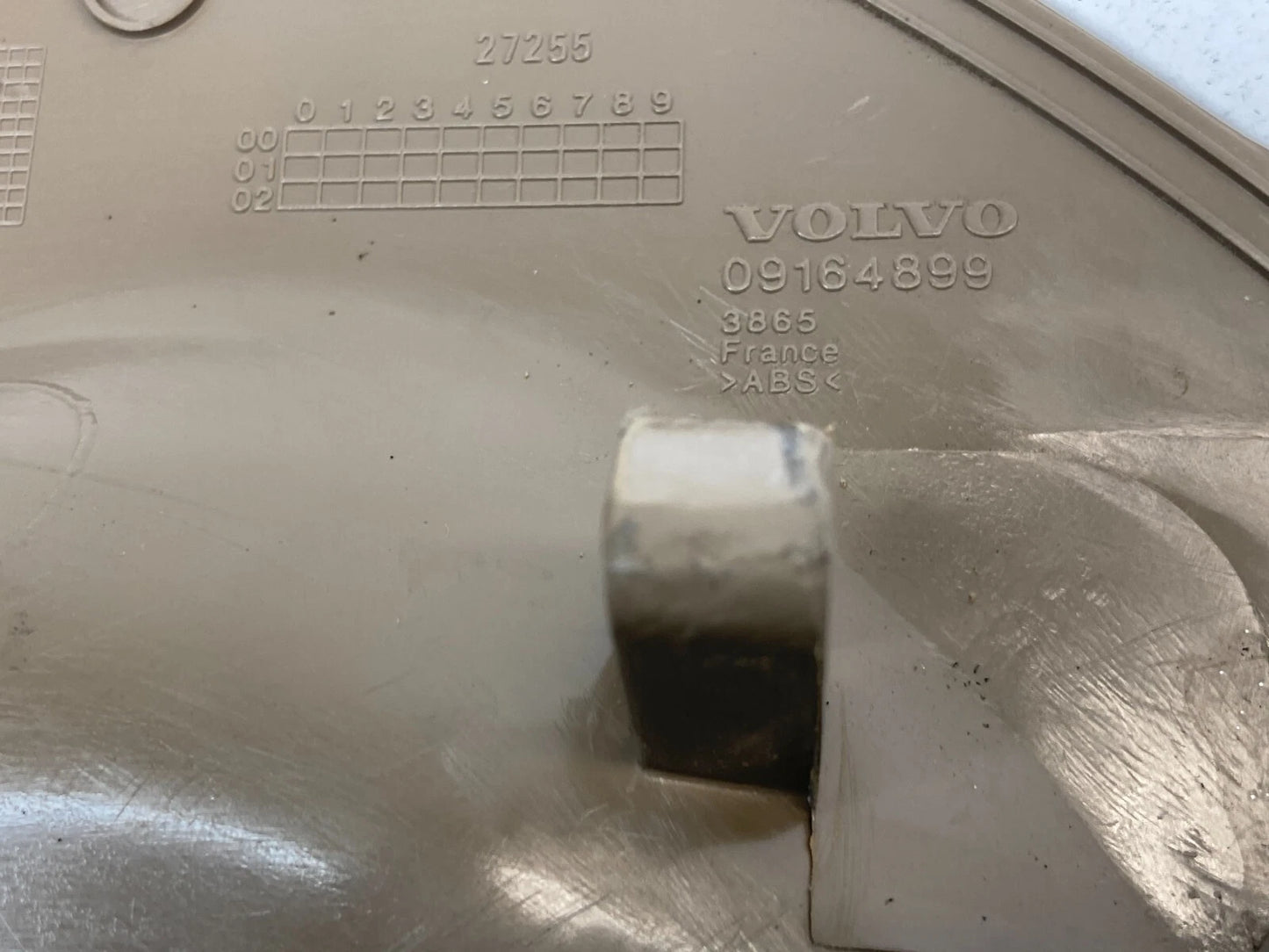 2001-2009 VOLVO S60 03-07 XC70 RIGHT SIDE DASH END CAP COVER BEZEL TRIM 9164899
