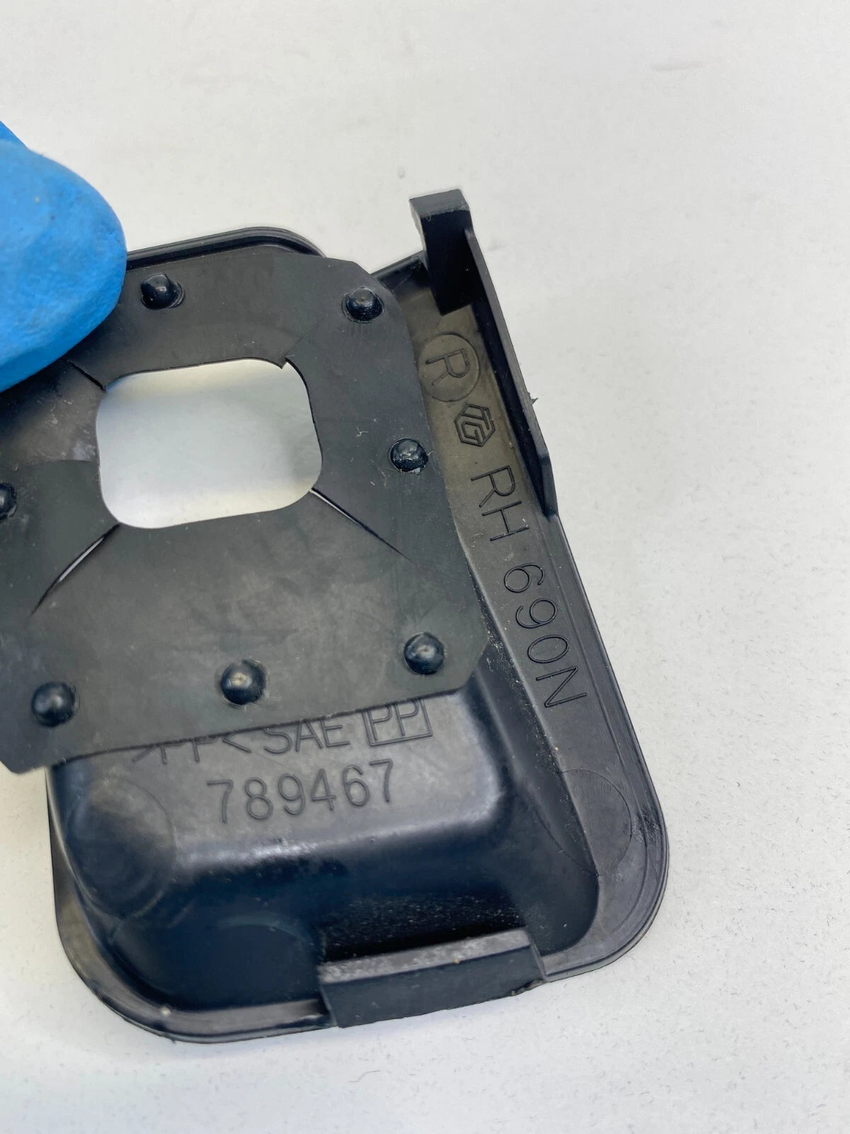 2004-2009 TOYOTA PRIUS STEERING COLUMN CRUISE CONTROL SWITCH COVER 789467 OEM