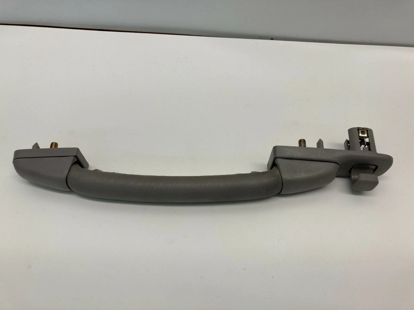 2002 2003 LEXUS ES300 04 ES 330 FRONT LEFT DRIVER OVERHEAD GRIP GRAP HANDLE OEM