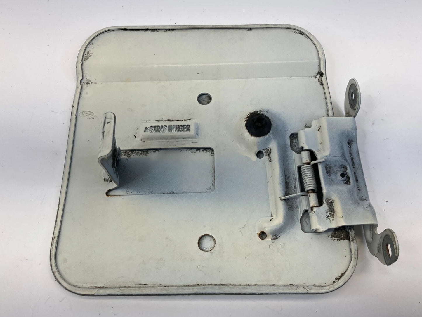 2000-2005 CADILLAC DEVILLE FUEL FILLER DOOR GAS TANK LID COVER OEM