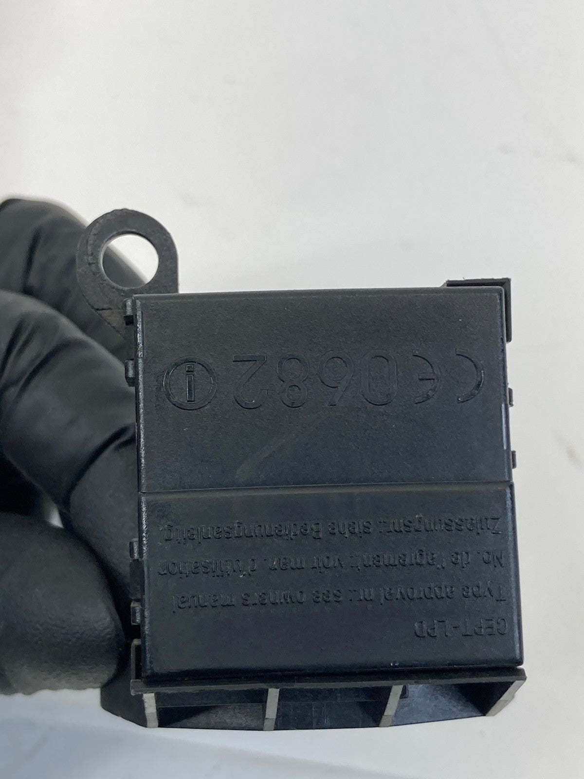 2003-2006 Lincoln Navigator 5.4L V8 A/T Ignition Switch Lock Cylinder W/ Key OEM