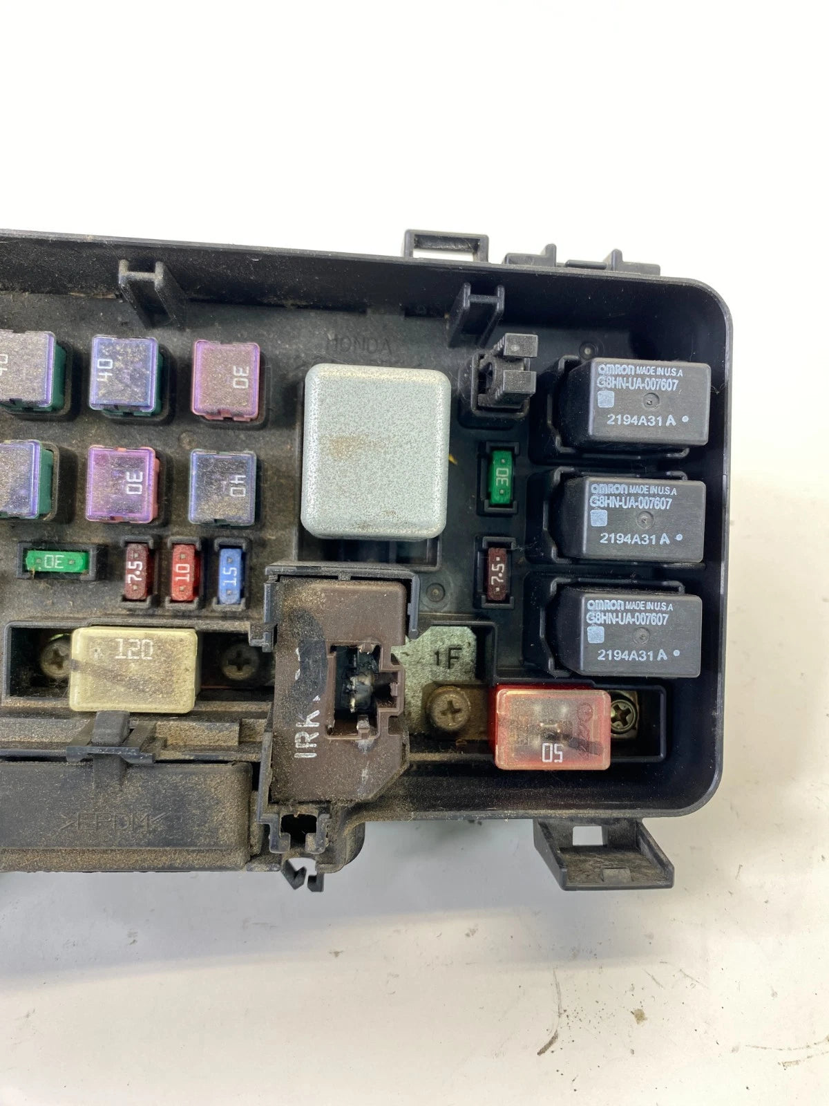 2005-2008 HONDA PILOT EX 3.5L ENGINE FUSE RELAY BOX BLOCK W/ COVER S9V-A3 OEM